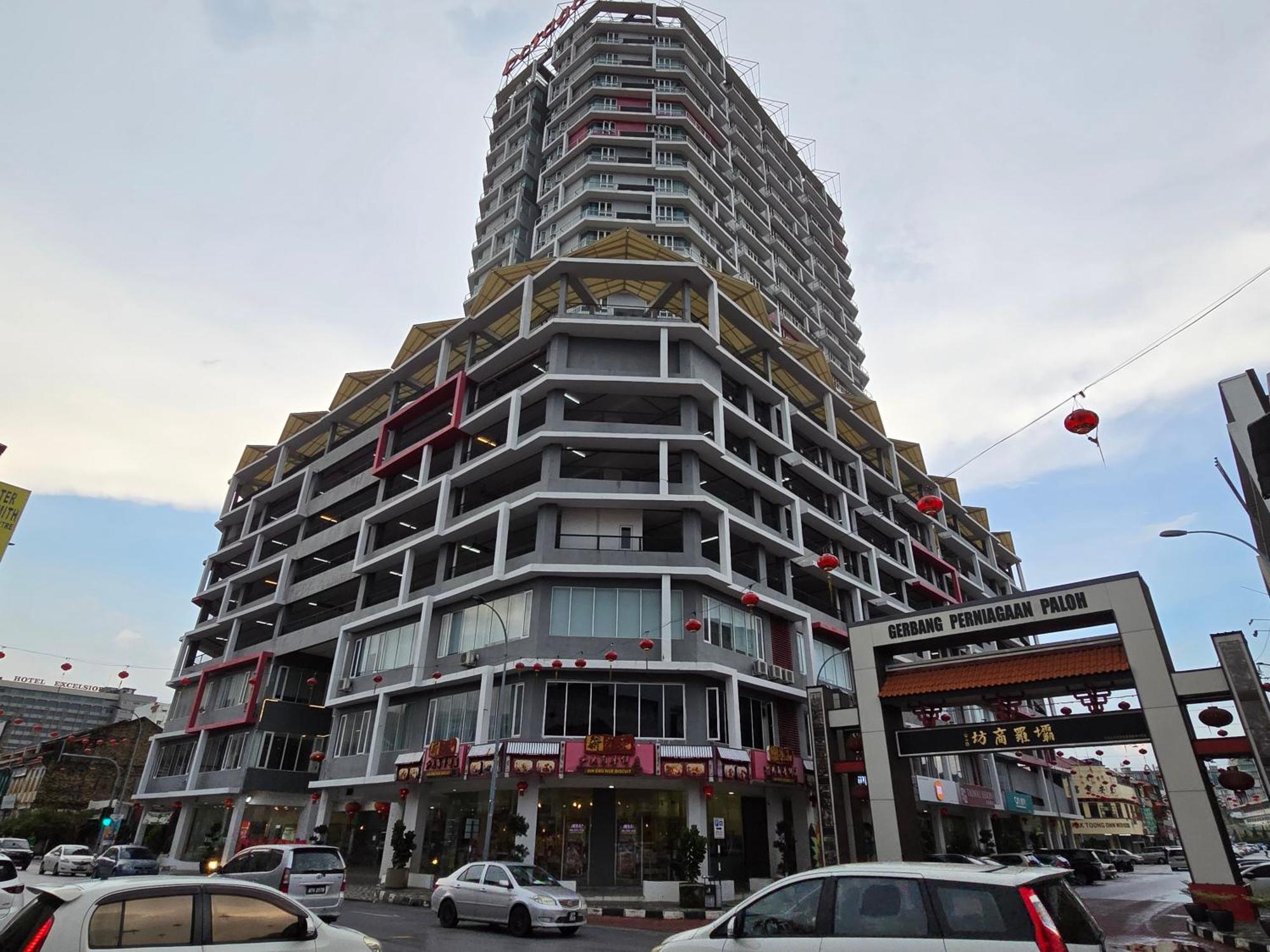 The Octagon Centre Leisure Apartment